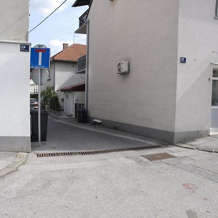 Cozy Studio Apartment Tian In Zagreb Luaran gambar
