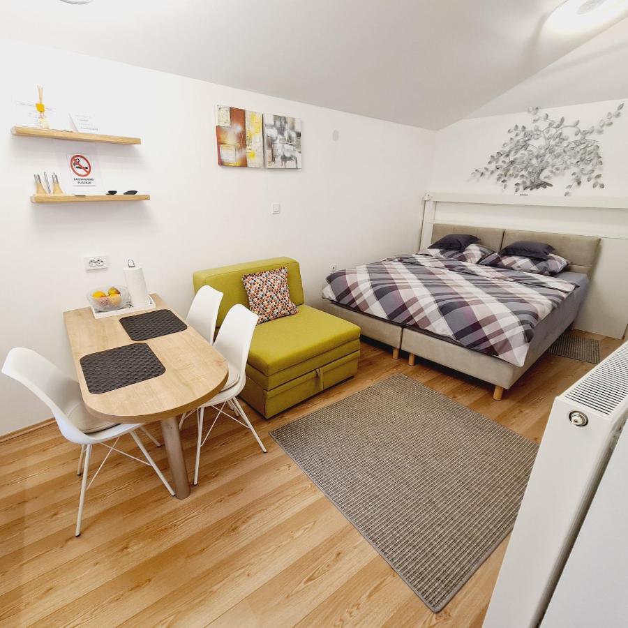 Cozy Studio Apartment Tian In Zagreb Luaran gambar