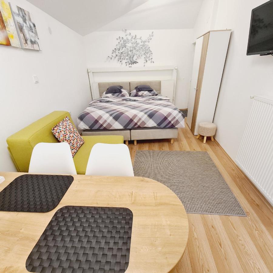 Cozy Studio Apartment Tian In Zagreb Luaran gambar